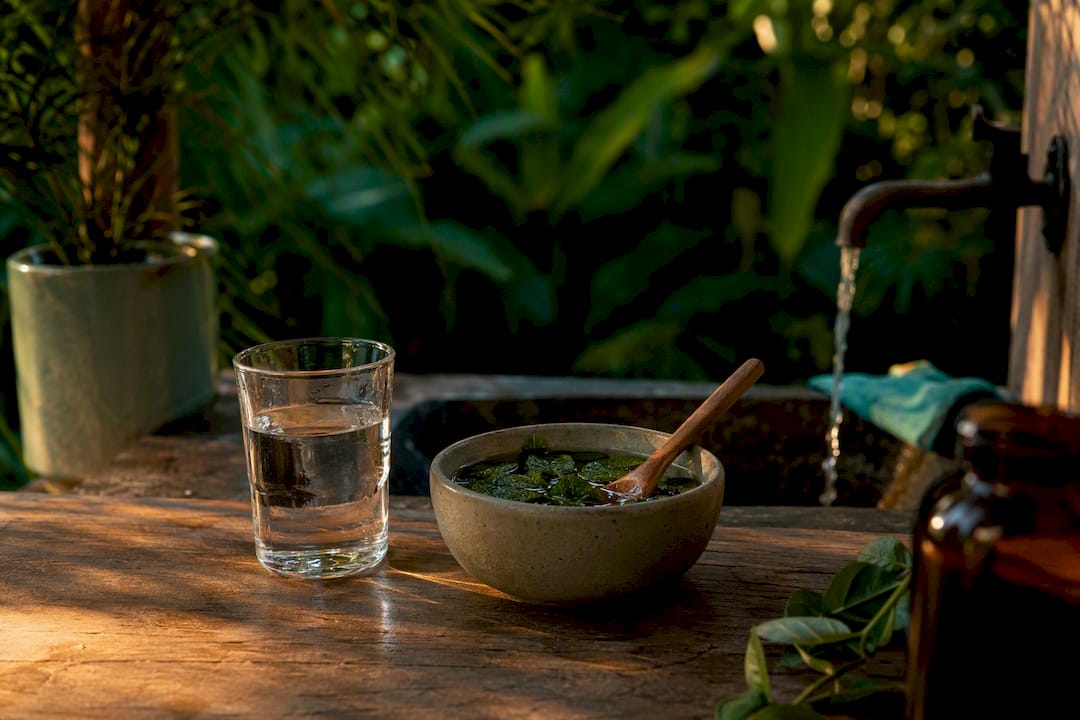 Natural ingredients and bowl for mouth rinse